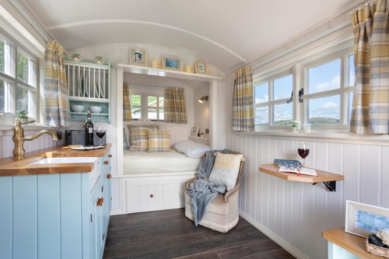 Brigsteer The Heron Shepherds Hut At Lyth Valley المظهر الخارجي الصورة